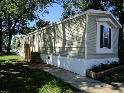 1st image of 2200 Harper St Lot B28
