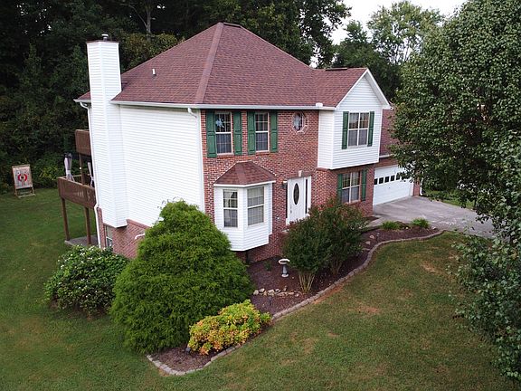 2nd image of 4854 Walnut Hill Dr