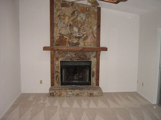 3rd image of 11212 Fiddlewood Dr