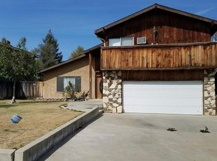 100 Brightwood Ct, Porterville, CA 93257
