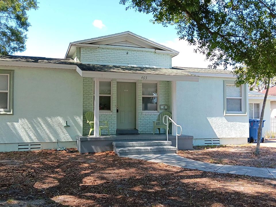 1st image of 465 74th Ave N