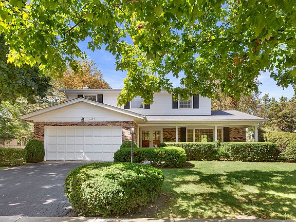 3rd image of 1670 Dartmouth Ln