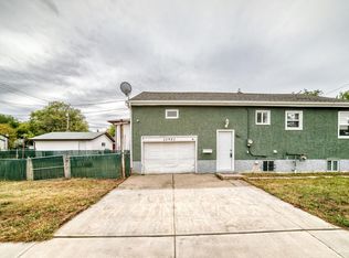 11951 77th St NW, Edmonton, AB T5B2G5