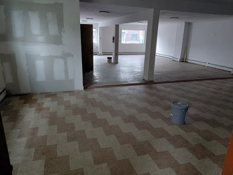 27 S Kennedy Dr #1 — Photo 5