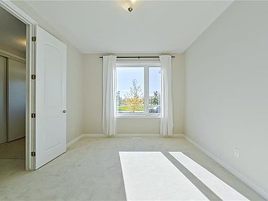 833 Beatrice Peak Ct Ottawa ON K2J 6T6 Zillow