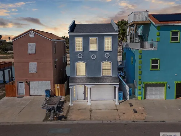 1398 Harbor Island Dr, Port Isabel, TX 78578