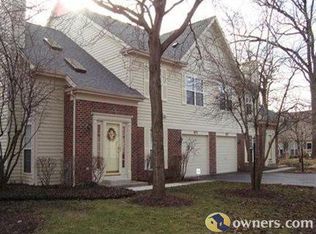 872 N Shady Oaks Dr #333, Elgin, IL