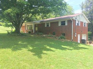 2759 Robin Cir, Morristown, TN 37813