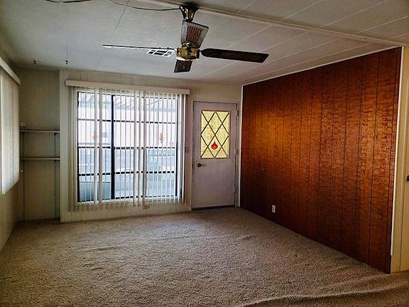 5th image of 322 Raymond Ln