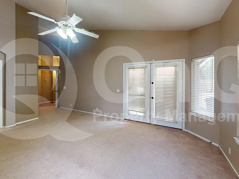 16804 S 25th Pl — Photo 11