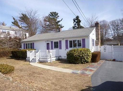 1st image of 17 Marina Dr