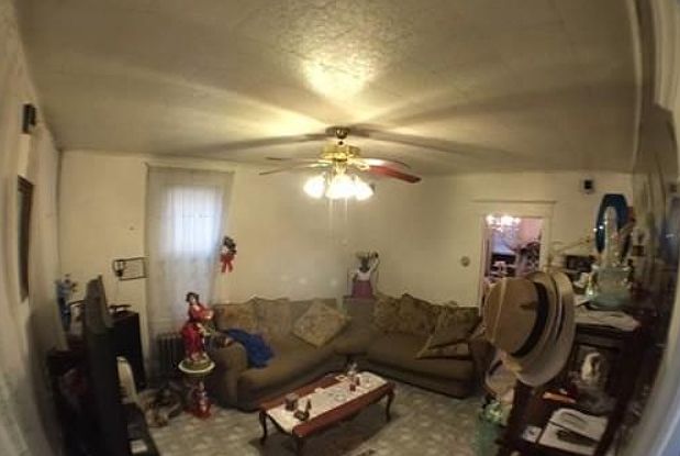 2nd image of 133 Handy St
