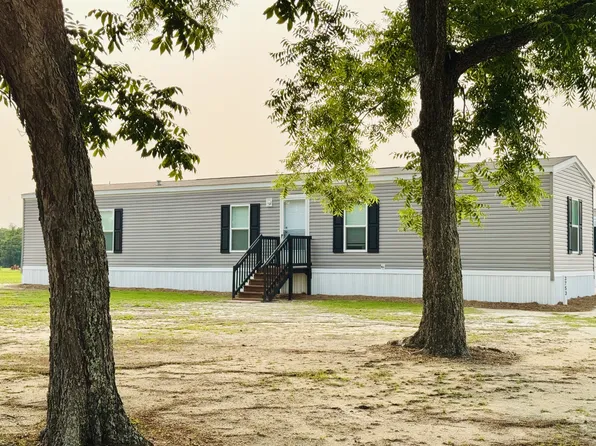 3753 Valley Forge Rd, Aynor, SC 29511