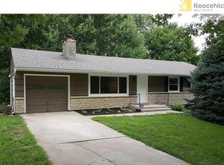 6910 James A Reed Rd, Kansas City, MO 64133