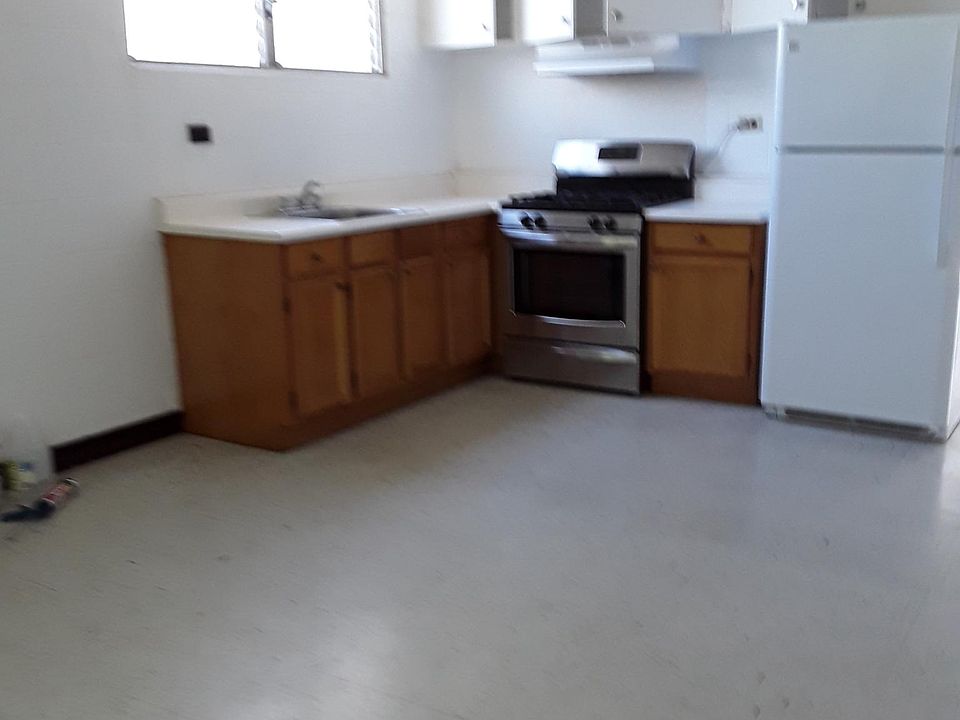 2nd image of 813 Coolidge St #203