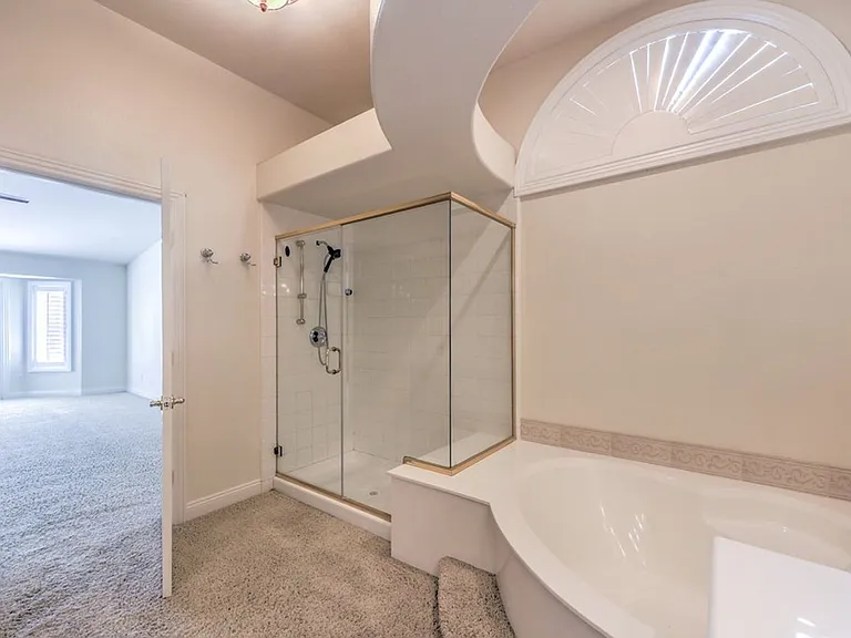 6299 Pale Pavilion Ave — Photo 23