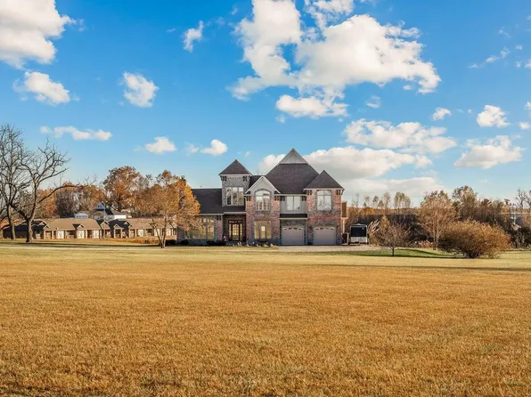 9724 Meadow View Ln #M, Mountain Grove, MO 65711