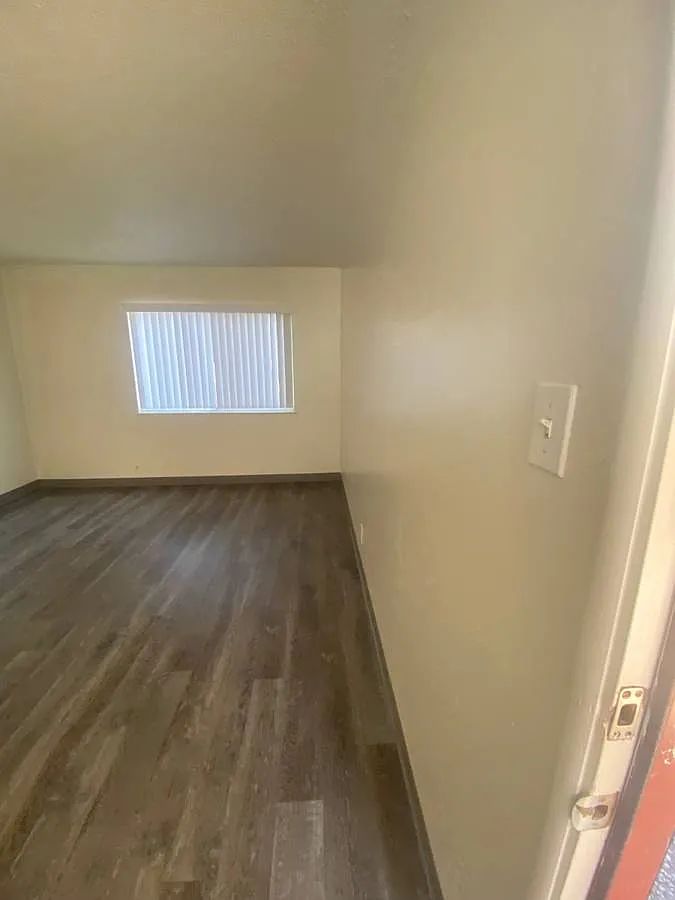 2688 Rollingwood Dr — Photo 4
