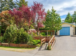 3705 Cottleview Dr, Nanaimo, BC V9T 4G4