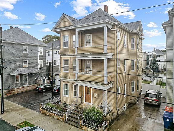 2nd image of 228 Eugenia St
