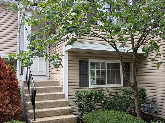 2nd image of 2123 Northwind Cir #2123