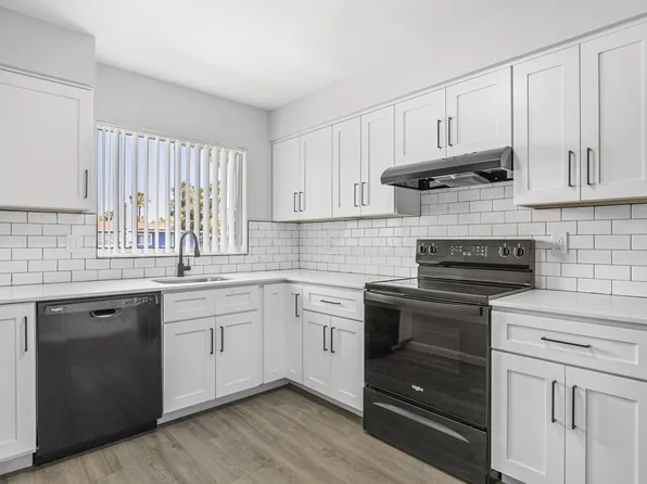 Bella Sol Apartments