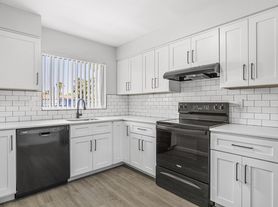 Bella Sol Apartments