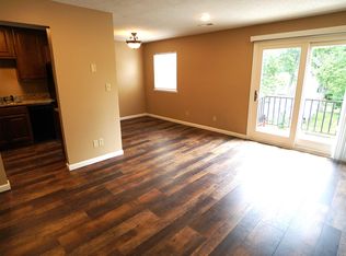 1119 Kearney St APT 11, Manhattan, KS 66502