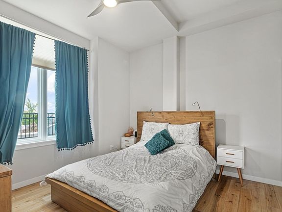 4th image of 412-426 S 13th St #601