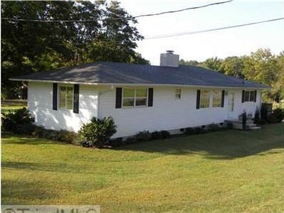 101 W Matthews St, Stoneville, NC, 27048