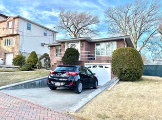 37 Hunton St, Staten Island, NY 10304