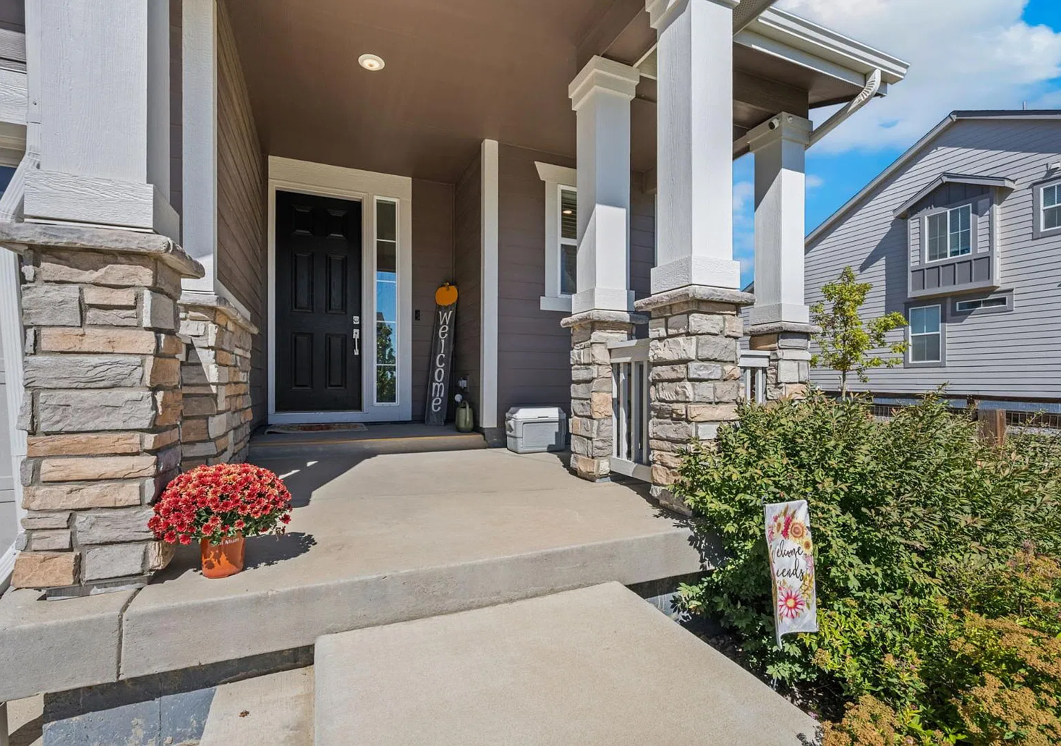 5063 Lake Port Ave — Photo 3