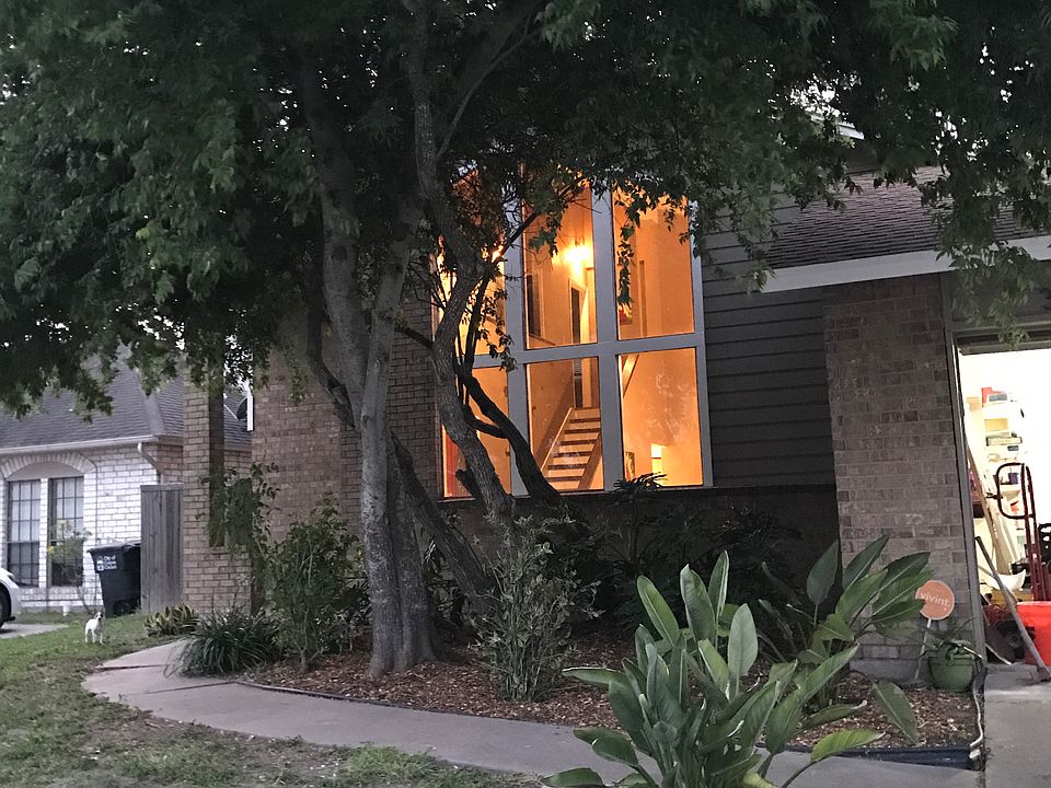 1st image of 3021 Quail Hollow Dr