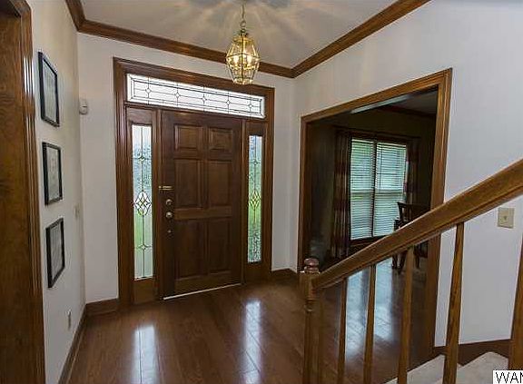 2nd image of 6732 Locksley Dr