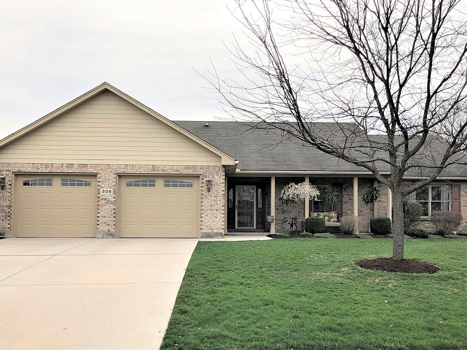 1st image of 206 Old Carriage Dr