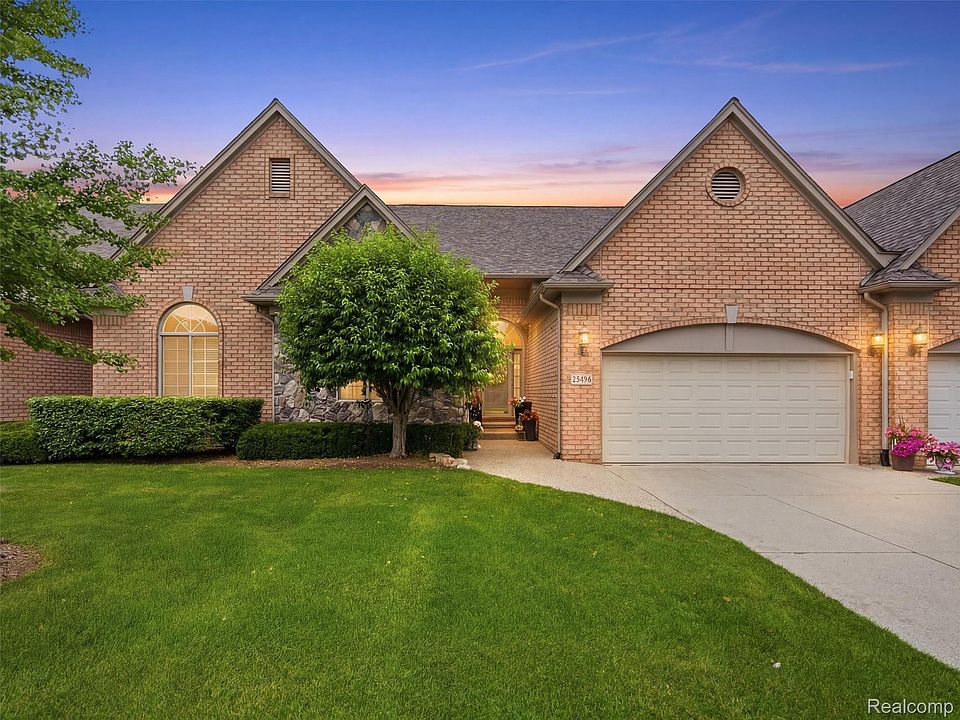 1st image of 2633 Ridgecrest Dr