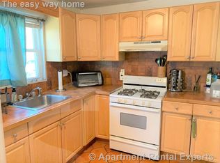 30 Murdock St #3, Somerville, MA 02145