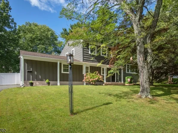43 Sandra Ln, Randolph Twp., NJ 07869