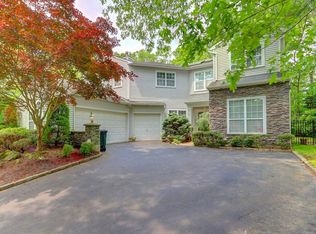 53 Arbor Field Way, Lake Grove, NY 11755