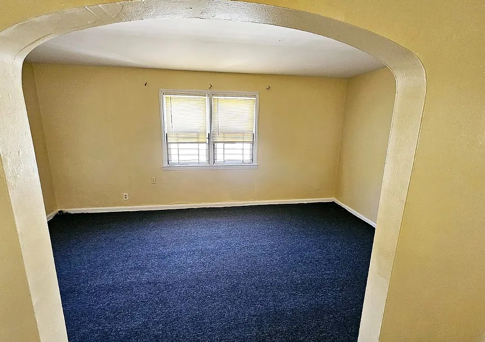 3 bed, $1,950 — Photo 4