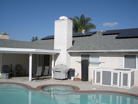 5th image of 986 Esther Dr