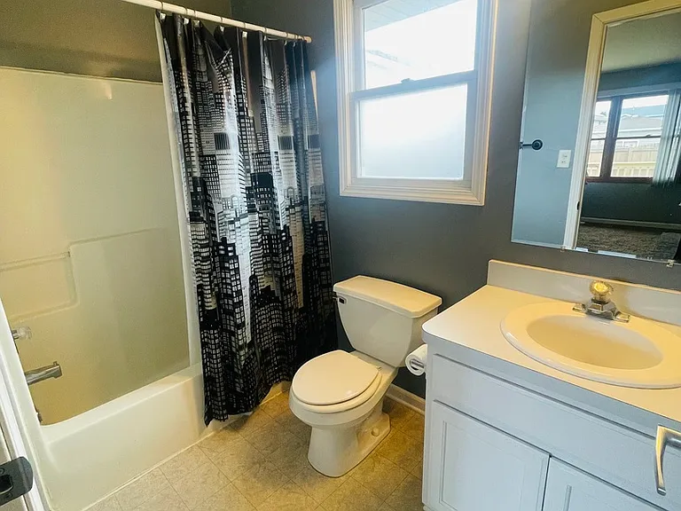 6906 Townsend Blvd — Photo 12