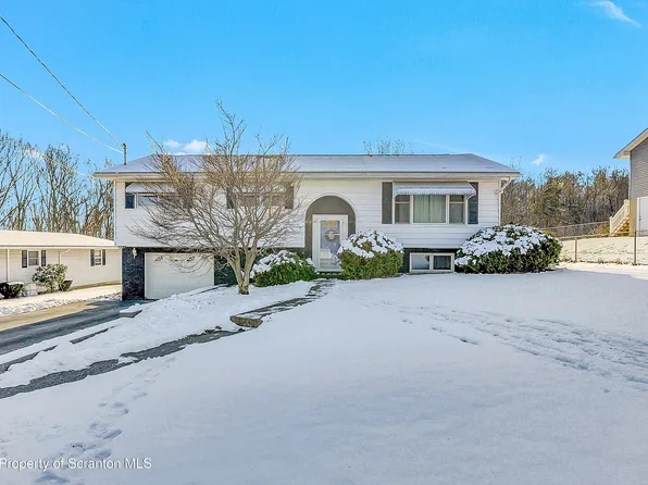 419 Lillibridge St, Peckville, PA 18452