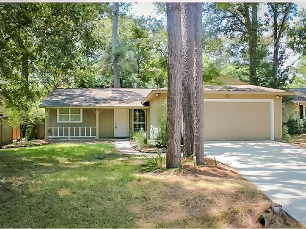 13 Blue Fox Rd, Spring, TX 77380