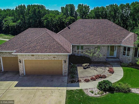 3rd image of 10573 Glen Eagle Pl