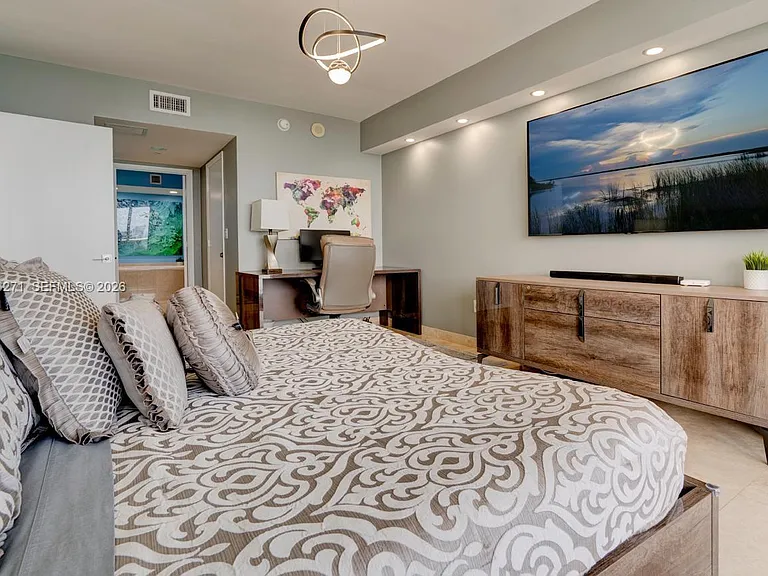 1830 S Ocean Dr #4903 — Photo 32