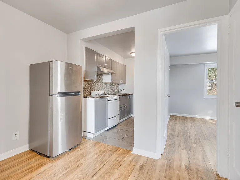 508 Brandywine St SE #2 — Photo 11