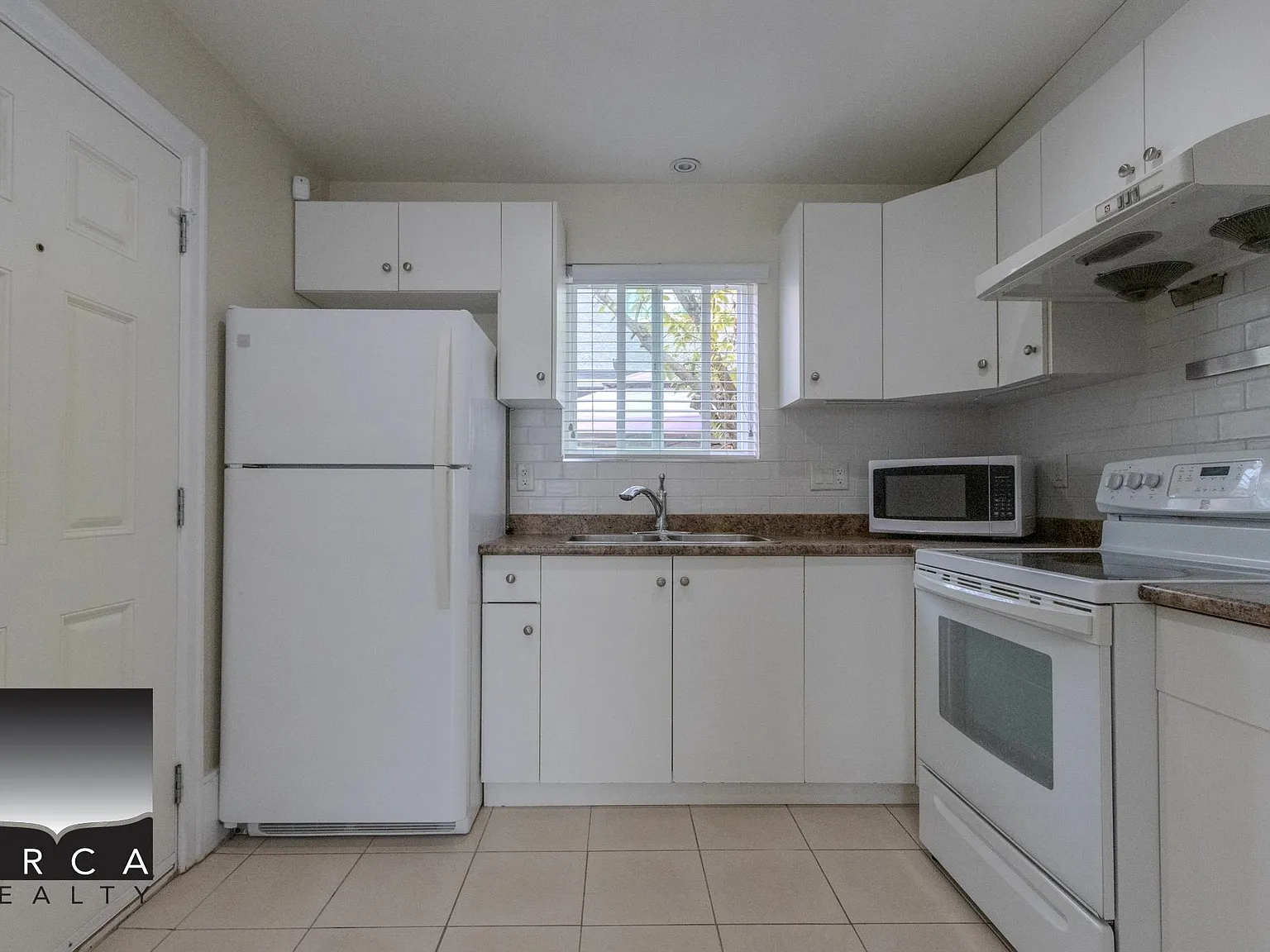 1 bed, 600 sqft, $1,950 — Photo 4