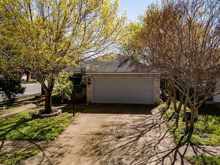 1001 Apple Cross Dr — Photo 6