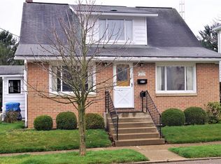 272 2nd St SE, Carrollton, OH